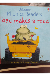 Usborne Phonics Readers – Tod makes a road